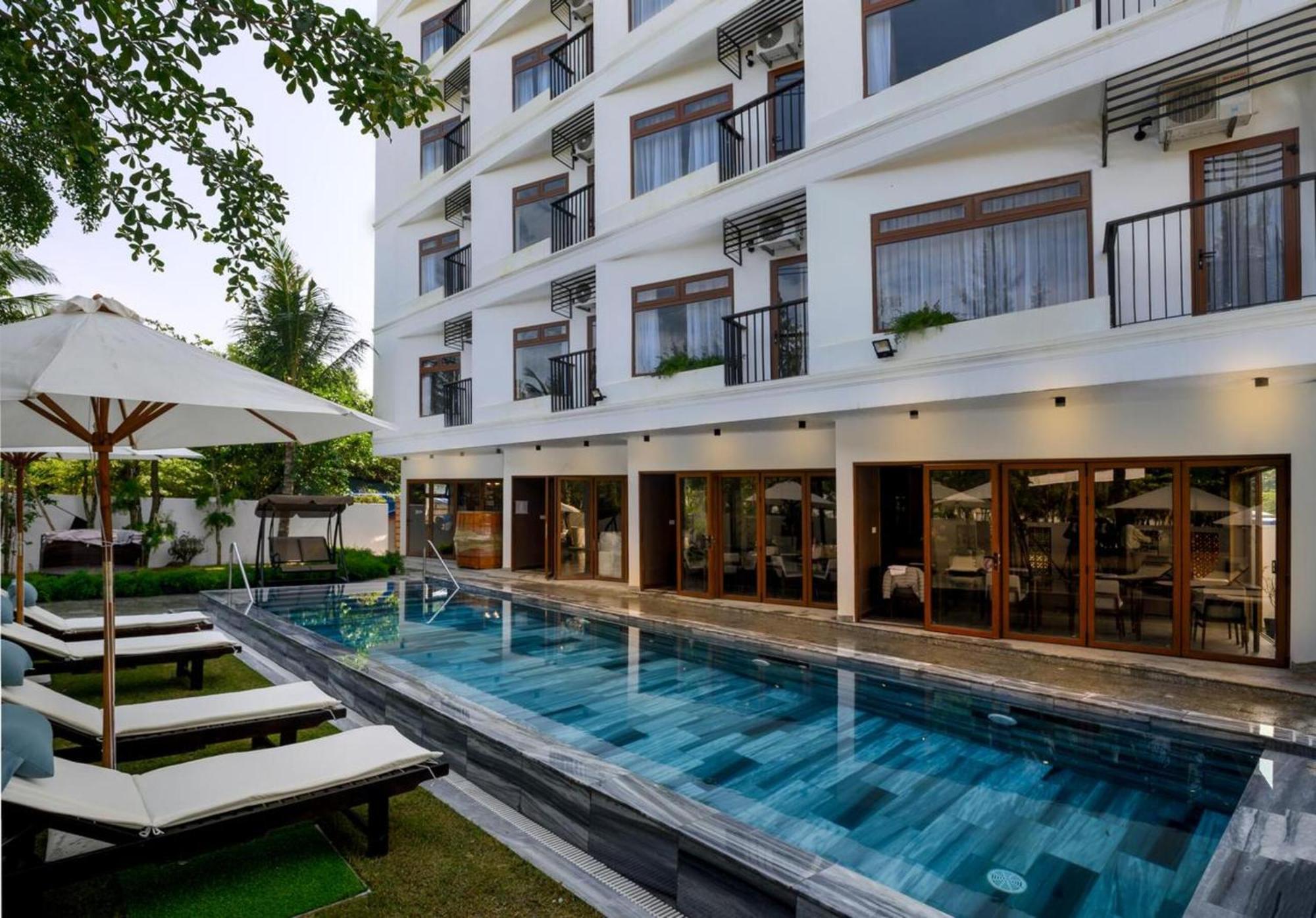 Hoi An Ocean Front Hotel エクステリア 写真