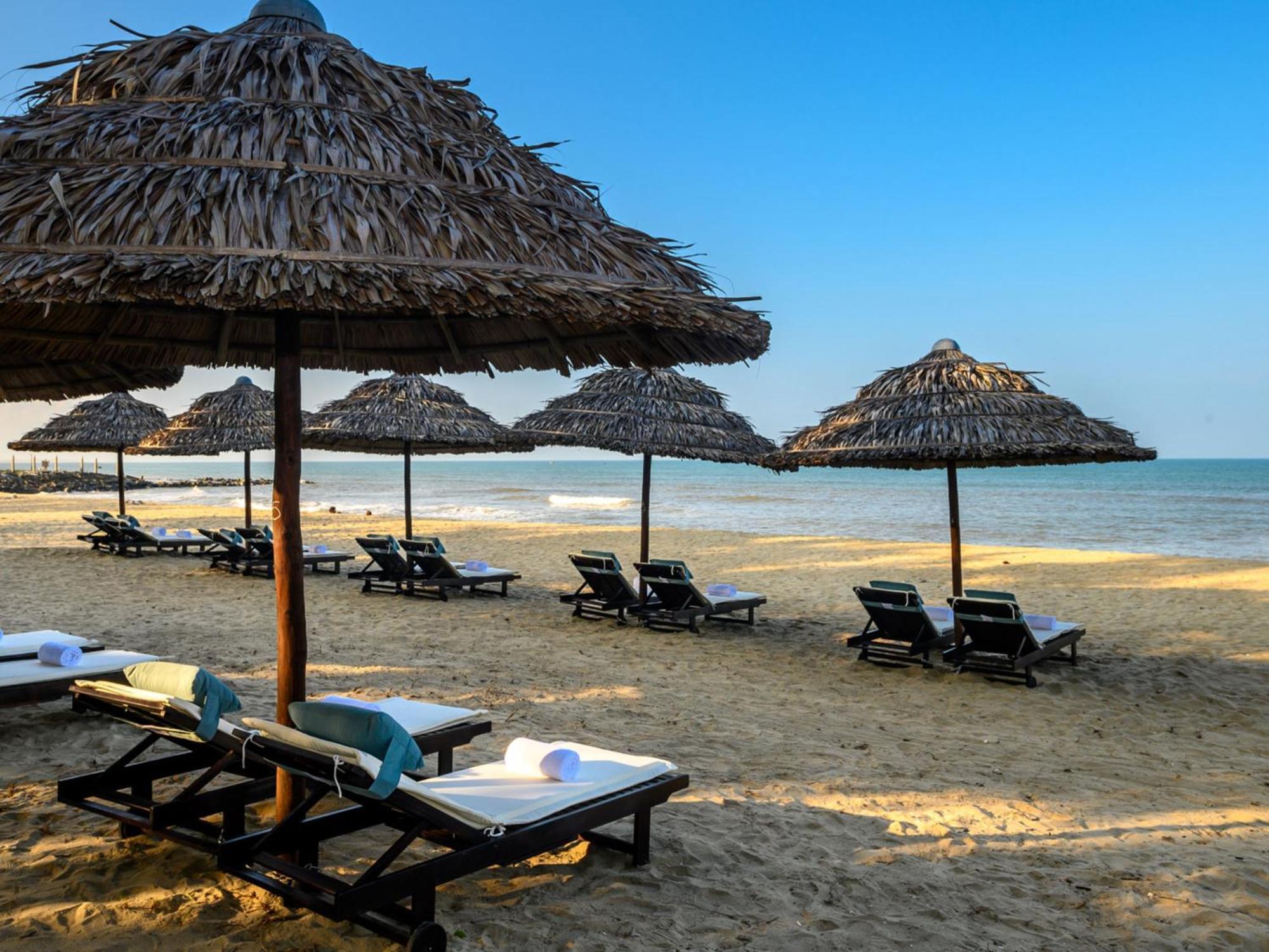 Hoi An Ocean Front Hotel エクステリア 写真