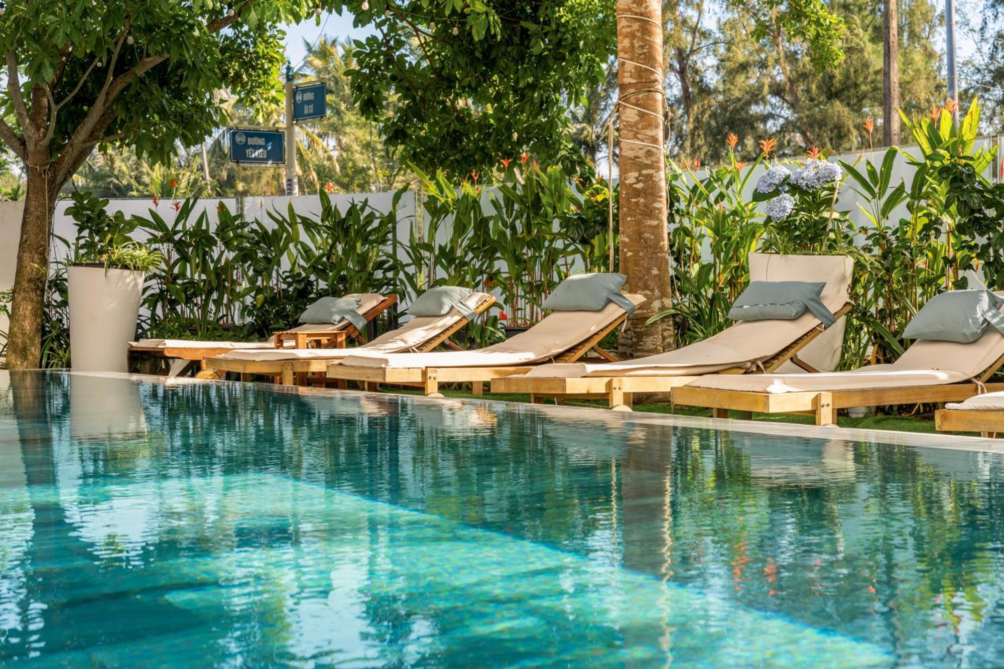 Hoi An Ocean Front Hotel エクステリア 写真
